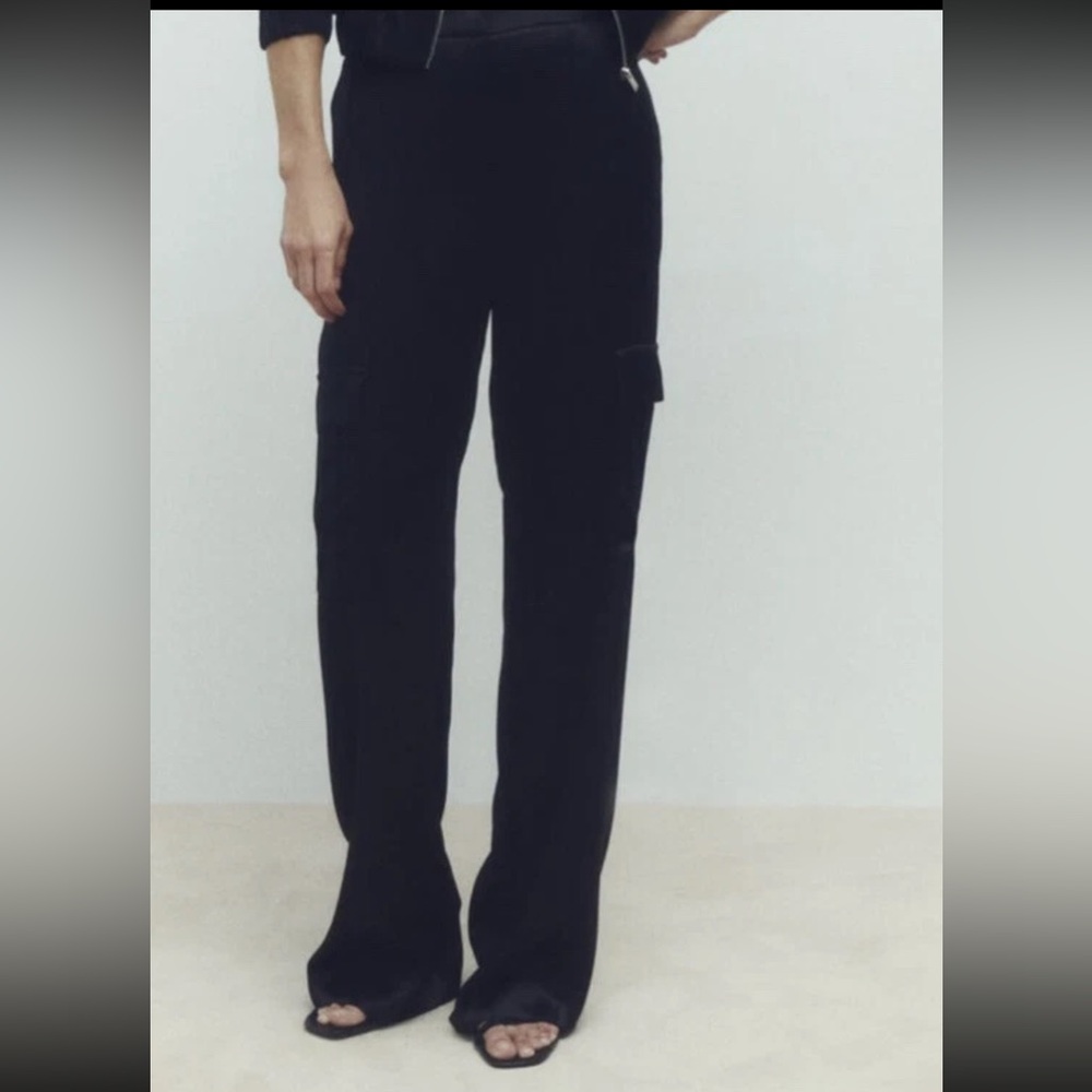 Zara satin silk like black wide leg cargo pants size medium - Picture 4 of 10